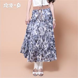 浪漫一身 2012夏装女韩版民族风花色拼接蛋糕裙半身裙 18222703